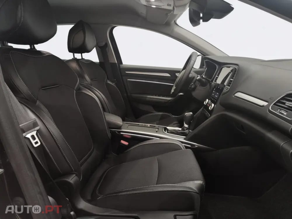 Renault Mégane Sport Tourer 1.6 E-Tech Plug-In Hybrid Equilibre