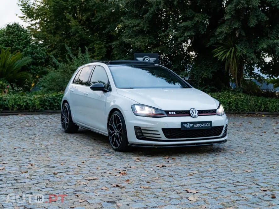 Volkswagen Golf 2.0 TSi GTi Performance