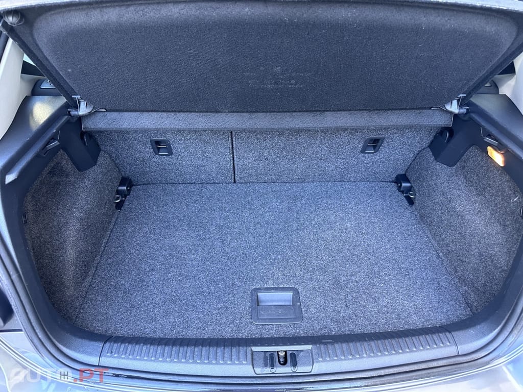Volkswagen Polo 1.2 TSi Confortline Nav