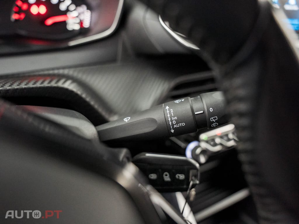 Peugeot 2008 1.2 PureTech Active