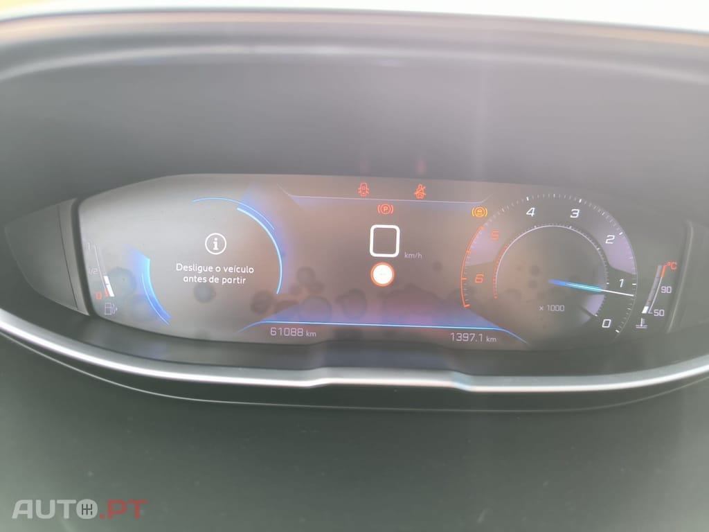 Peugeot 3008 1.5 BlueHDi Allure Pack