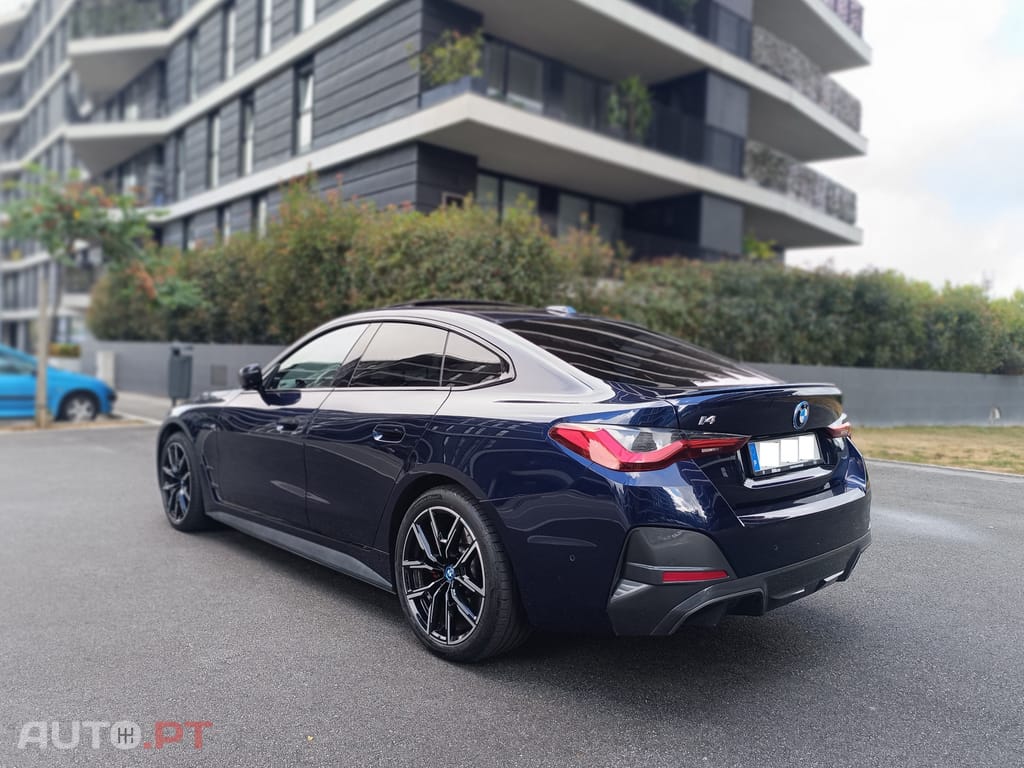 BMW i4 eDrive35 Pack Desportivo M Pro