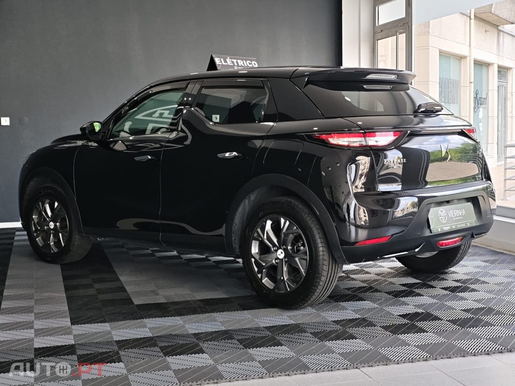 DS DS3 Crossback E-TENSE BASTILLE