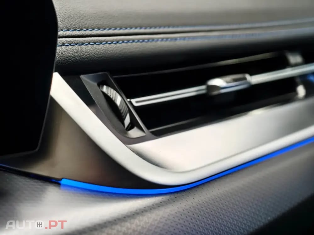 BMW iX1 xDrive30 Pack Desportivo M