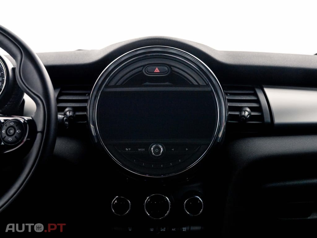 MINI Cooper Cooper D Auto