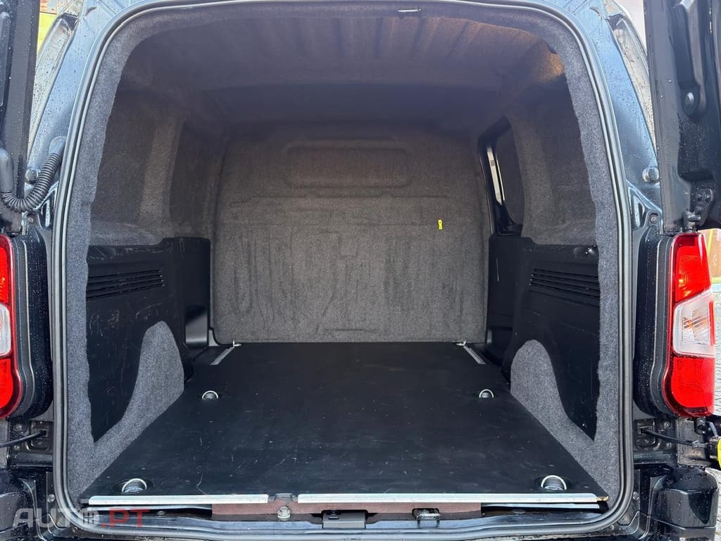 Opel Combo L2  LONGA 3 LUGARES