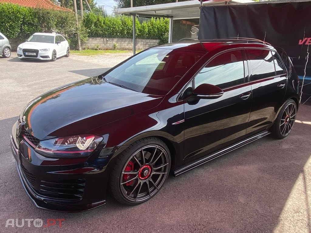 Volkswagen Golf 2.0 TSi GTi DSG Performance