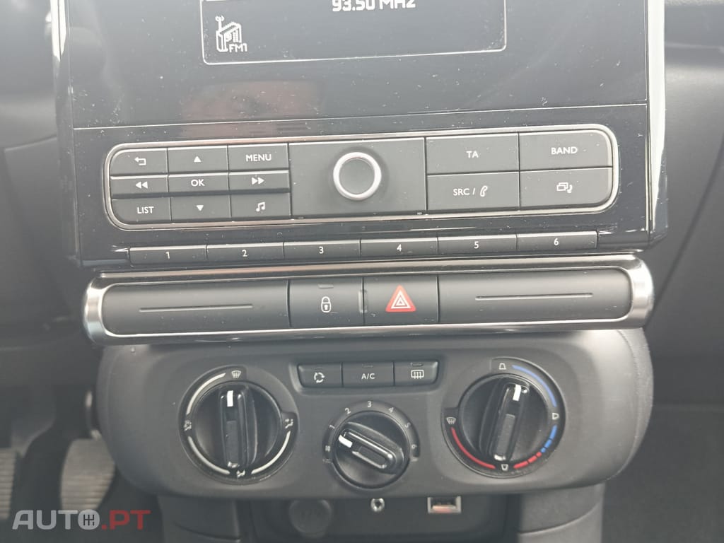 Citroen C3 PureTech attraction