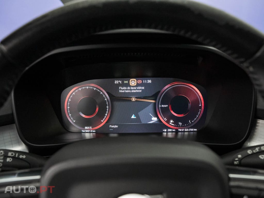 Volvo XC40 1.5 T5 PHEV Momentum