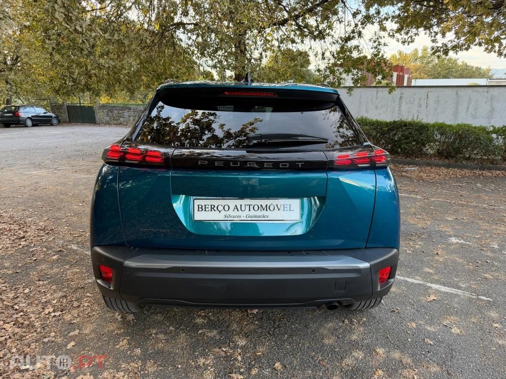 Peugeot 2008 1.2 PureTech Allure Pack