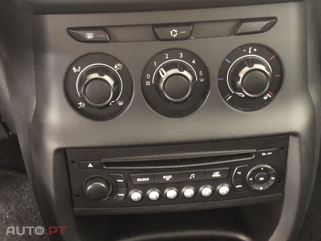 Citroen C3 1.0 PURETECH ATTRACTION