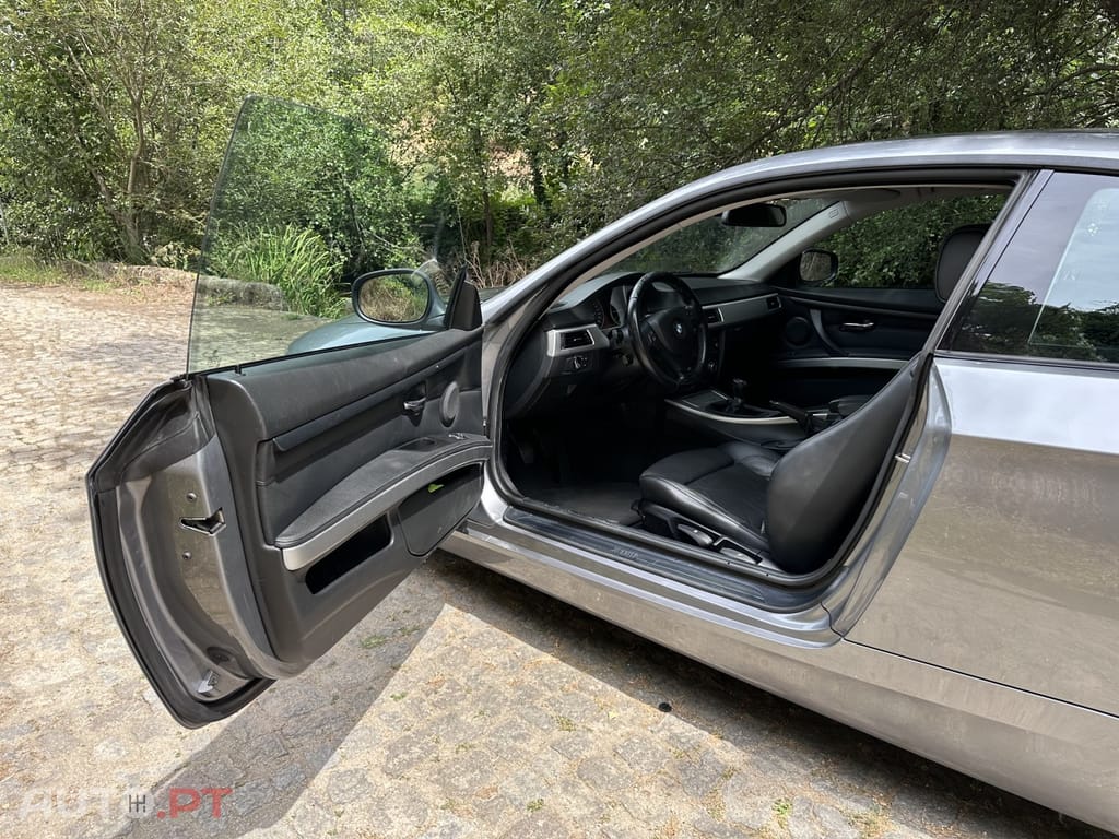 BMW 320 d Coupe