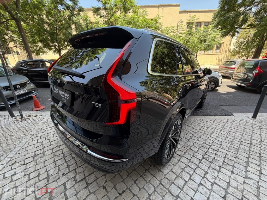 Volvo XC 90 2.0 T8 PHEV Plus Bright AWD — fotografia 8