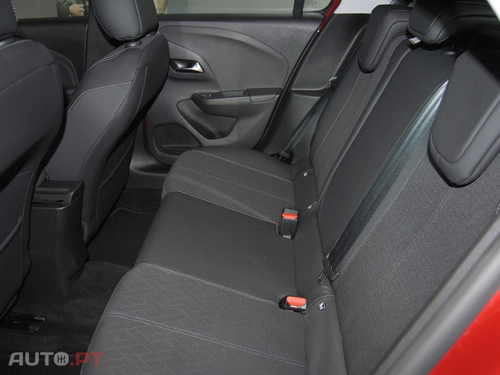 Opel Corsa 1.2 T Elegance