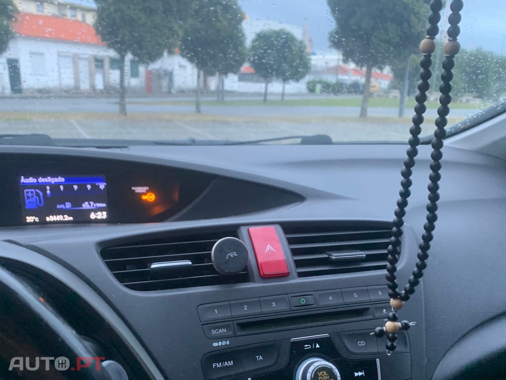 Honda Civic 1.4 gasolina
