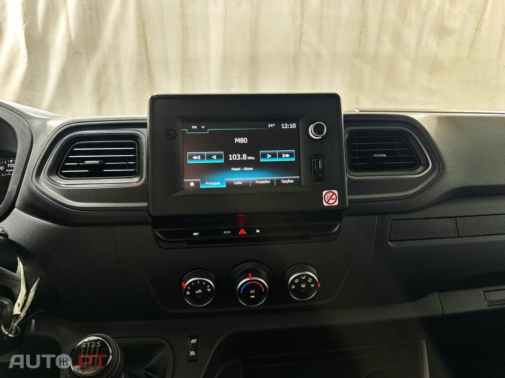 Renault Master L2H2 2.3 DCi 135cv Confort