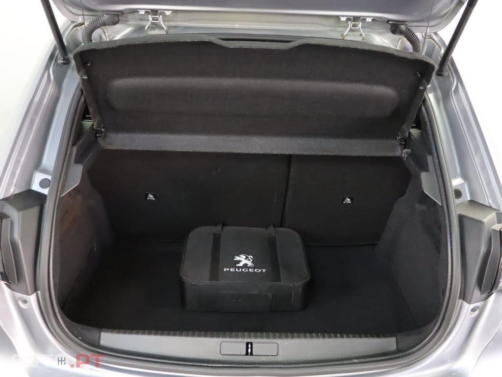 Peugeot 208 Active Versão Eléctrica