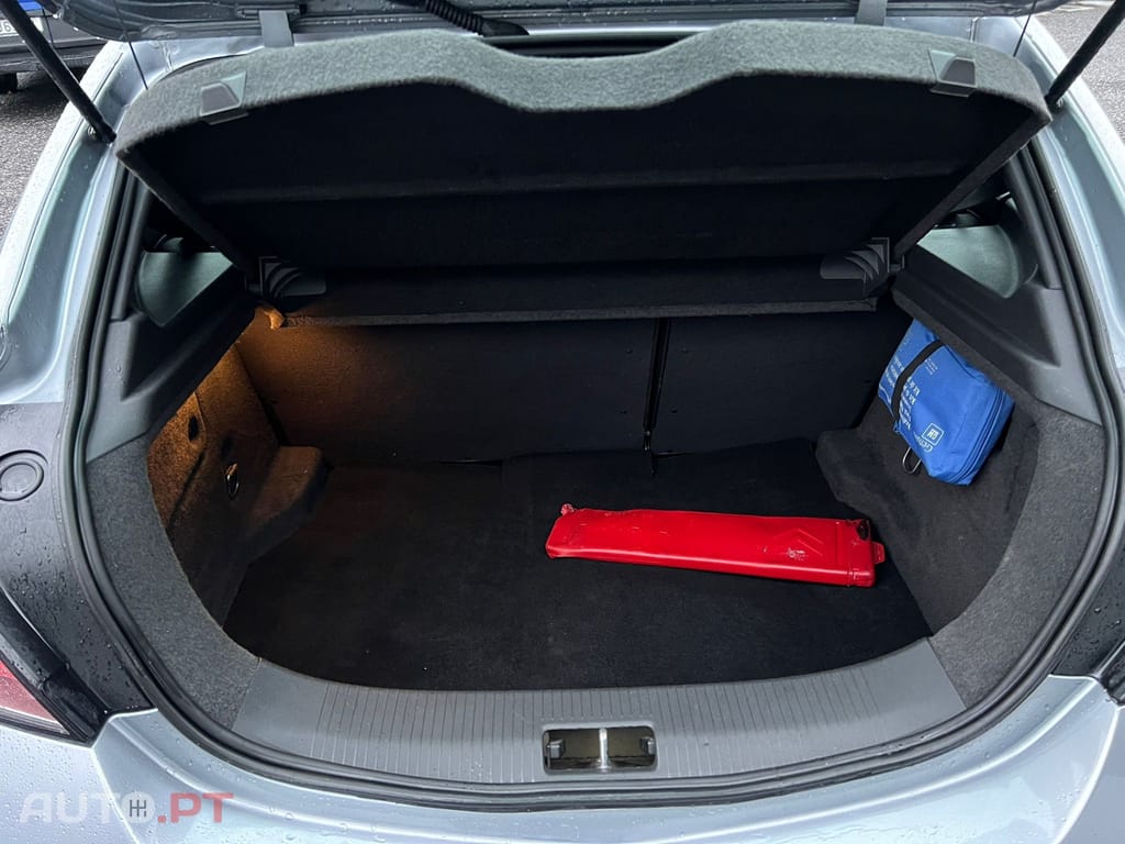 Opel Astra GTC 1.3 CDTi