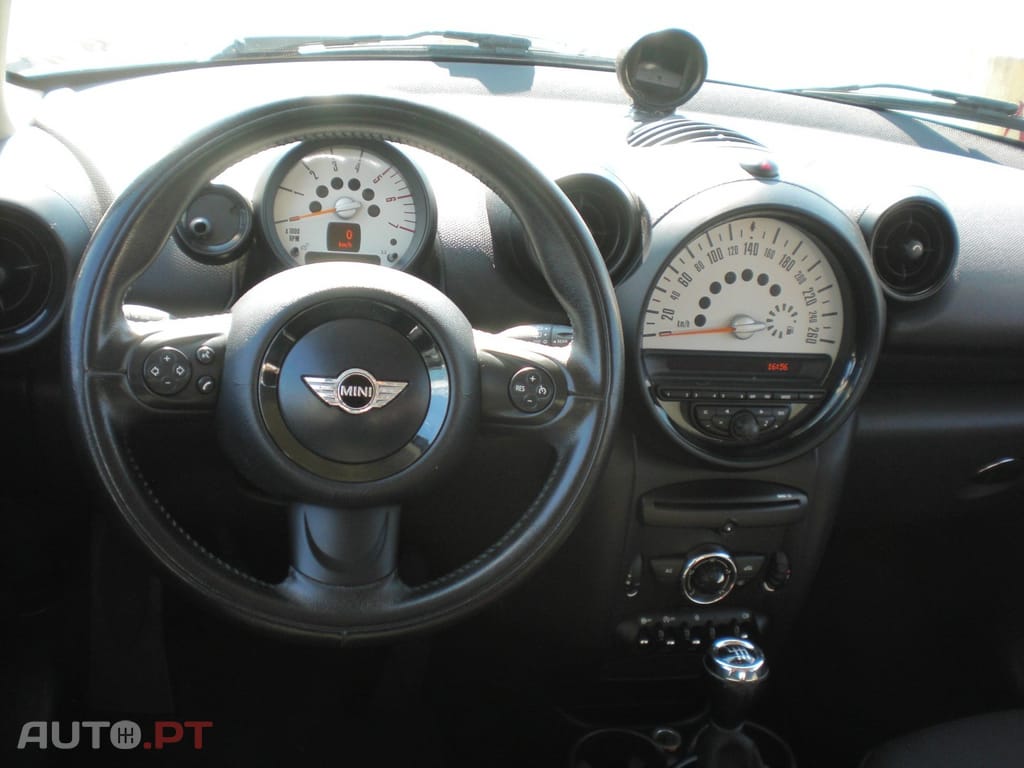 MINI Countryman One D