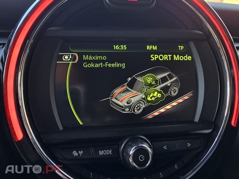 MINI Cooper Cooper D Auto