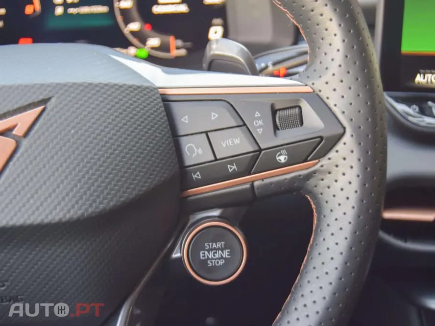 Cupra Terramar 1.5 e-Hybrid VZ DSG