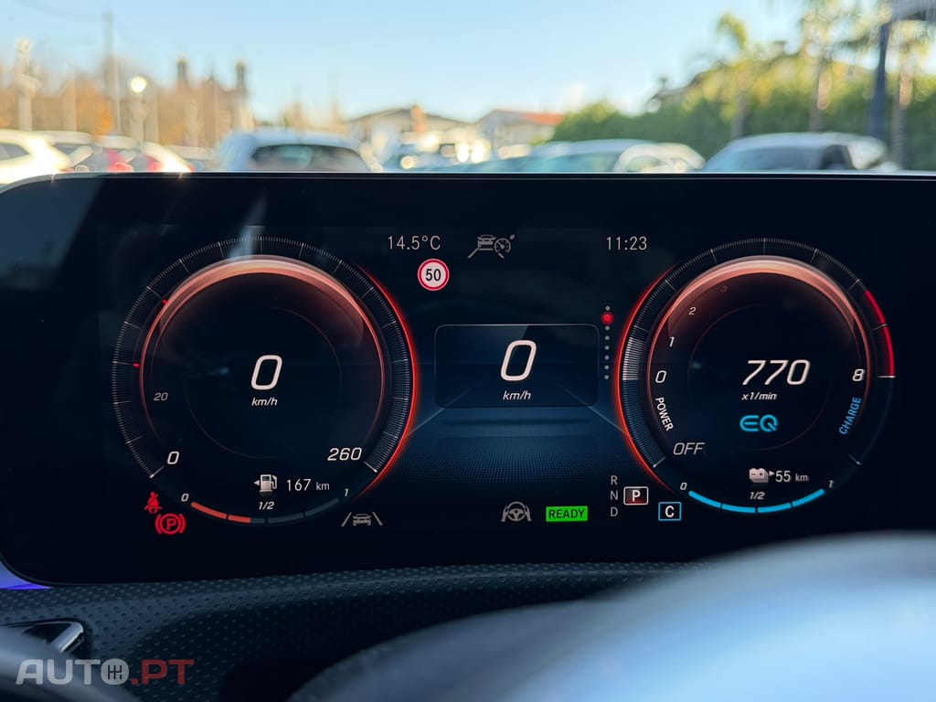 Mercedes-Benz CLA 250 e Shooting Brake AMG Line