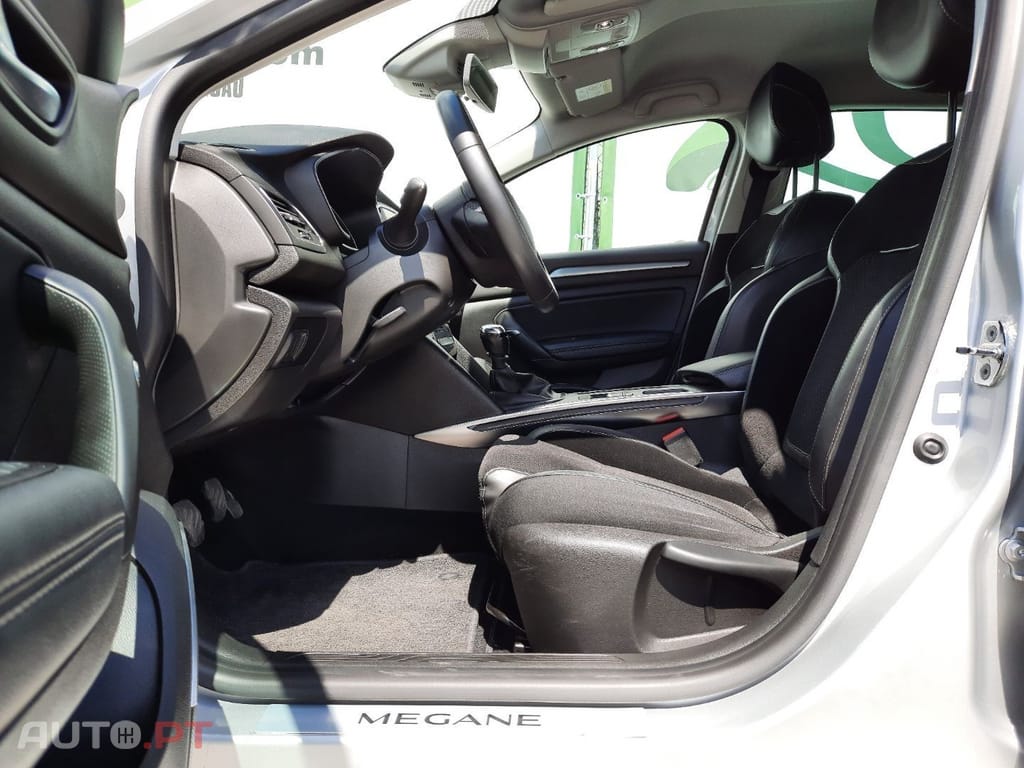 Renault Mégane 1.5 DCI Intens Full Extras