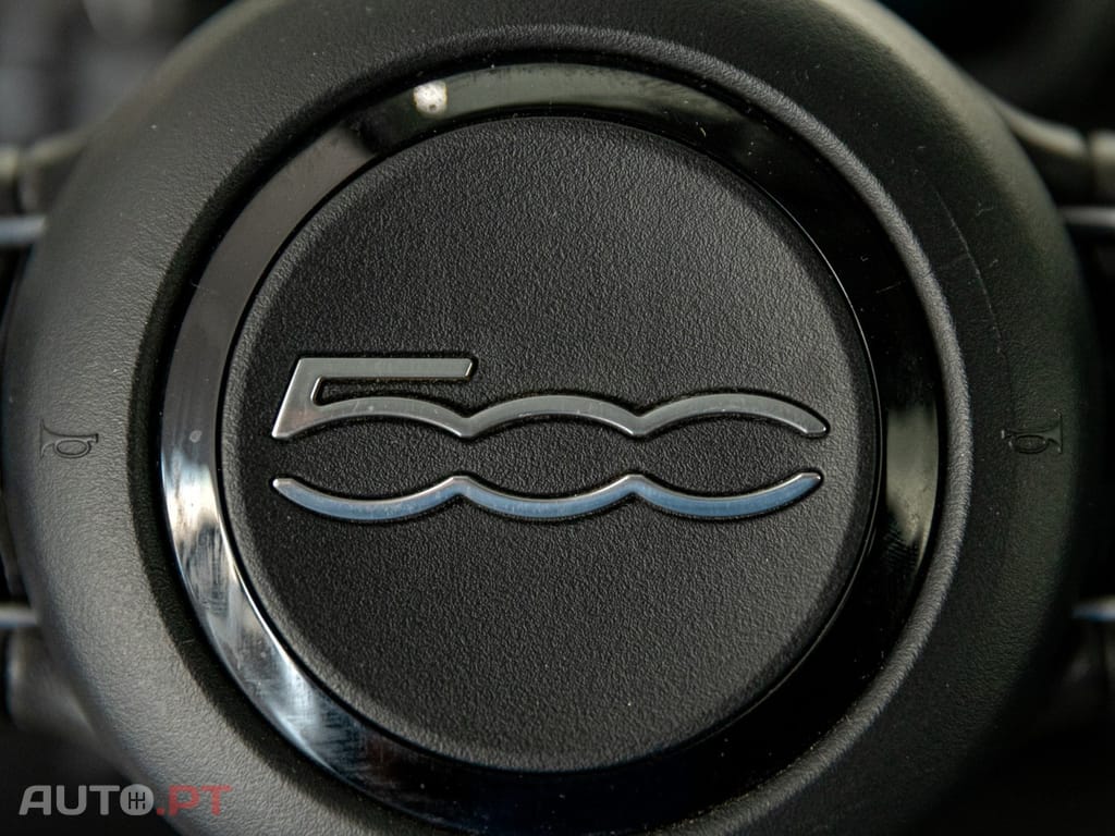 Fiat 500e 3+1 42 kWh