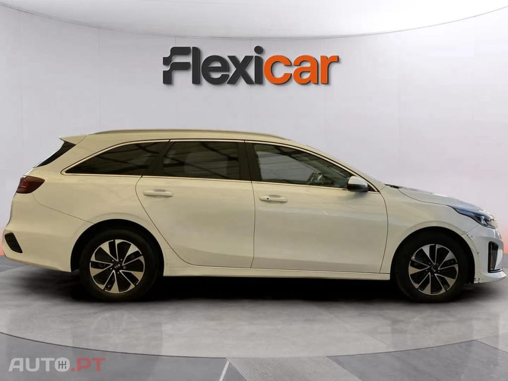 Kia Ceed SW 1.6 GDi PHEV Drive 6DCT