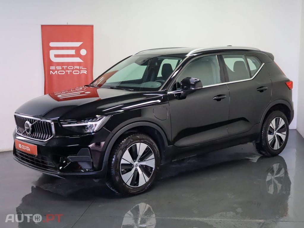 Volvo XC40 1.5 T4 Essential PG HYBRID