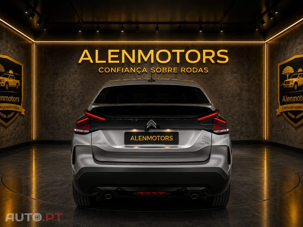 Citroen C4 1.2 PureTech Shine Pack EAT8