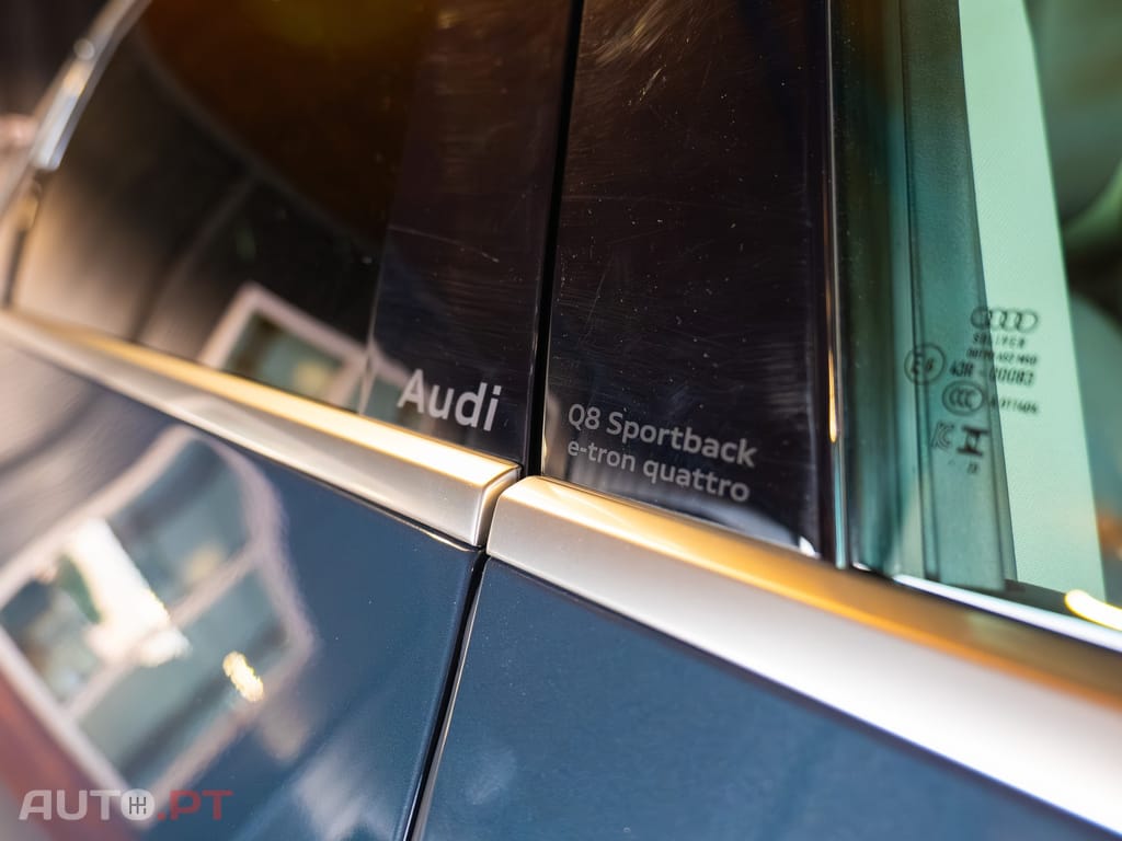Audi Q8 E-Tron 55 quattro Advanced