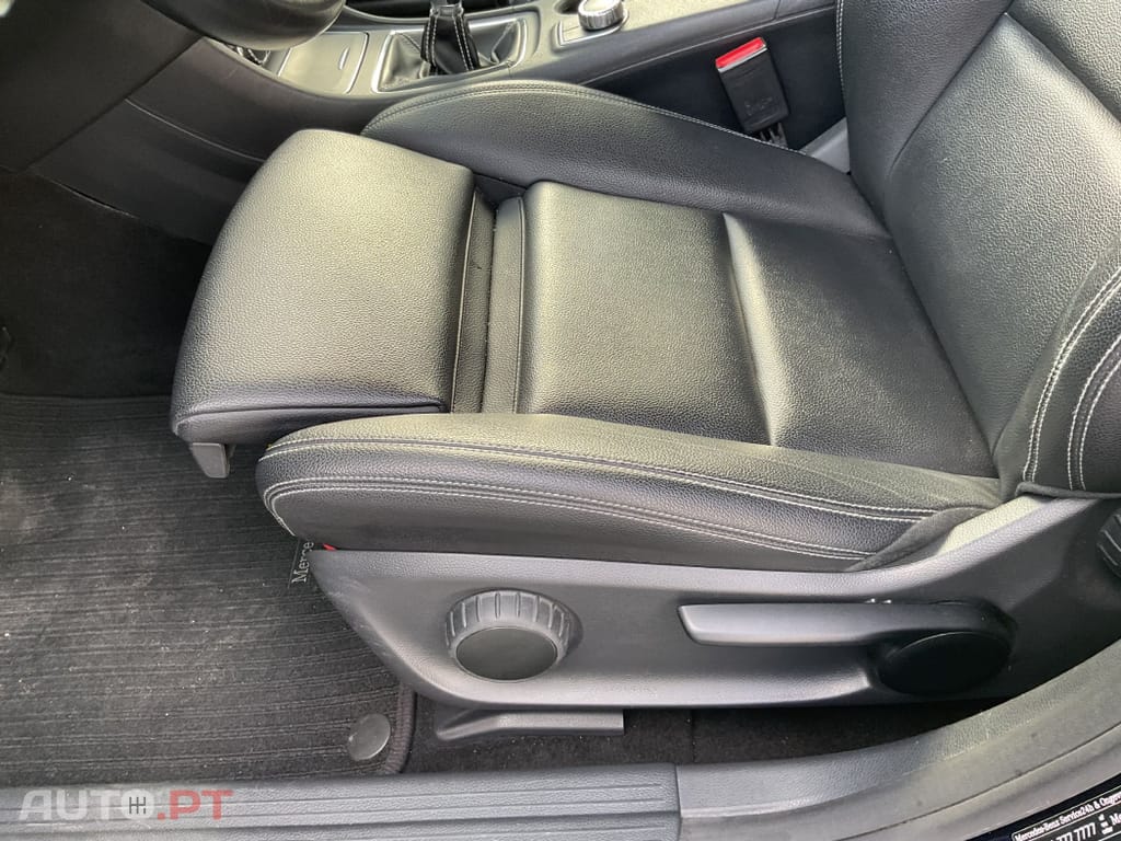 Mercedes-Benz CLA 180 d Urban