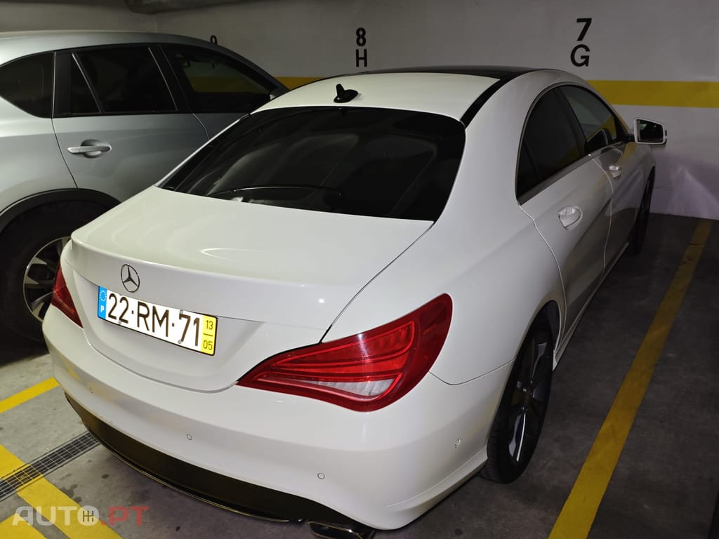 Mercedes-Benz CLA 220 CDi 7G-DCT Urban Line