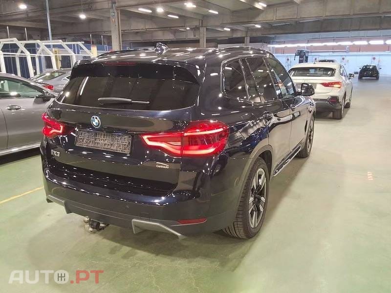 BMW iX3 Ambient