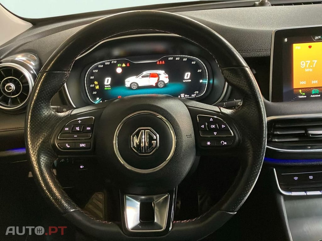 MG EHS 1.5 T-GDI Plug-in Hybrid Luxury