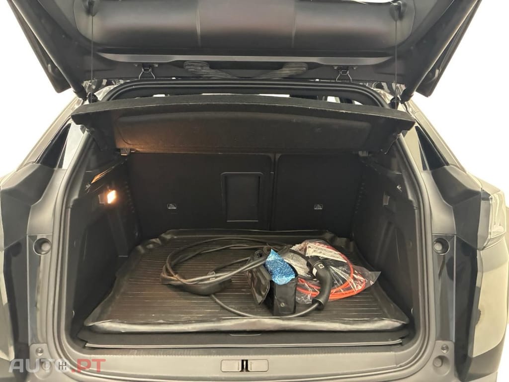 Peugeot 3008 1.6 Hybrid GT e-EAT8