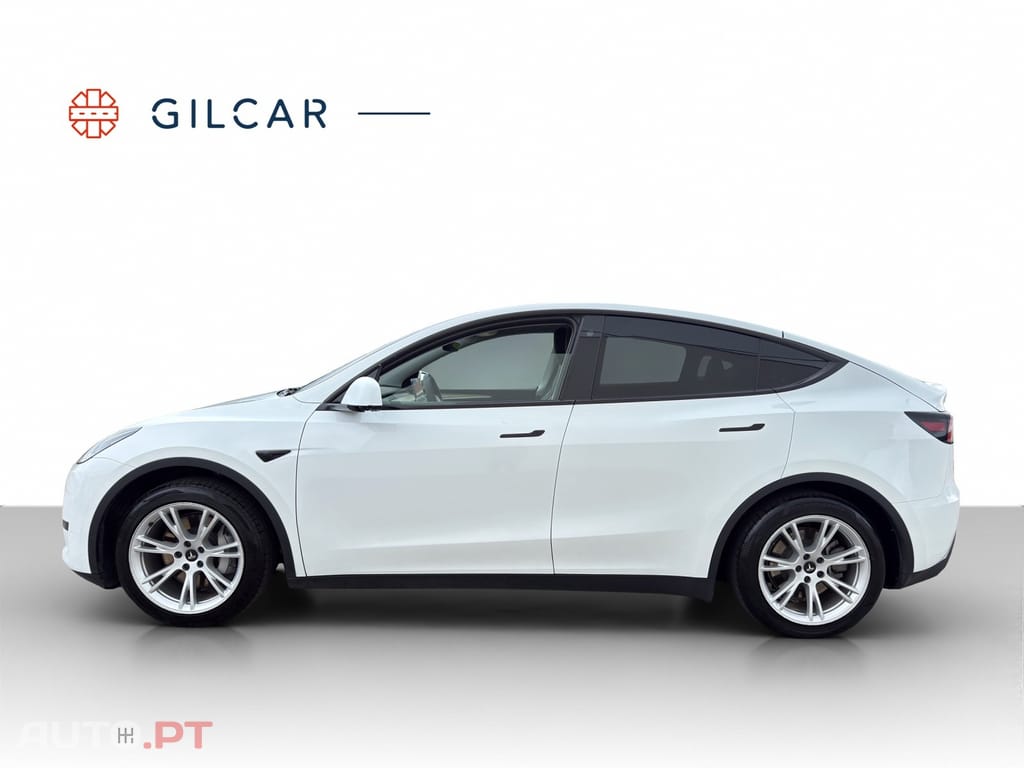 Tesla Model Y RWD