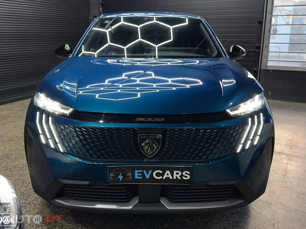 Peugeot E-3008 Allure