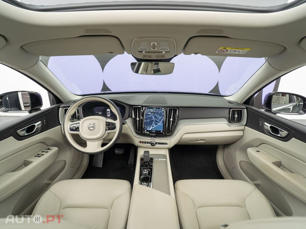 Volvo XC60 2.0 T6 PHEV Inscription Expression AWD
