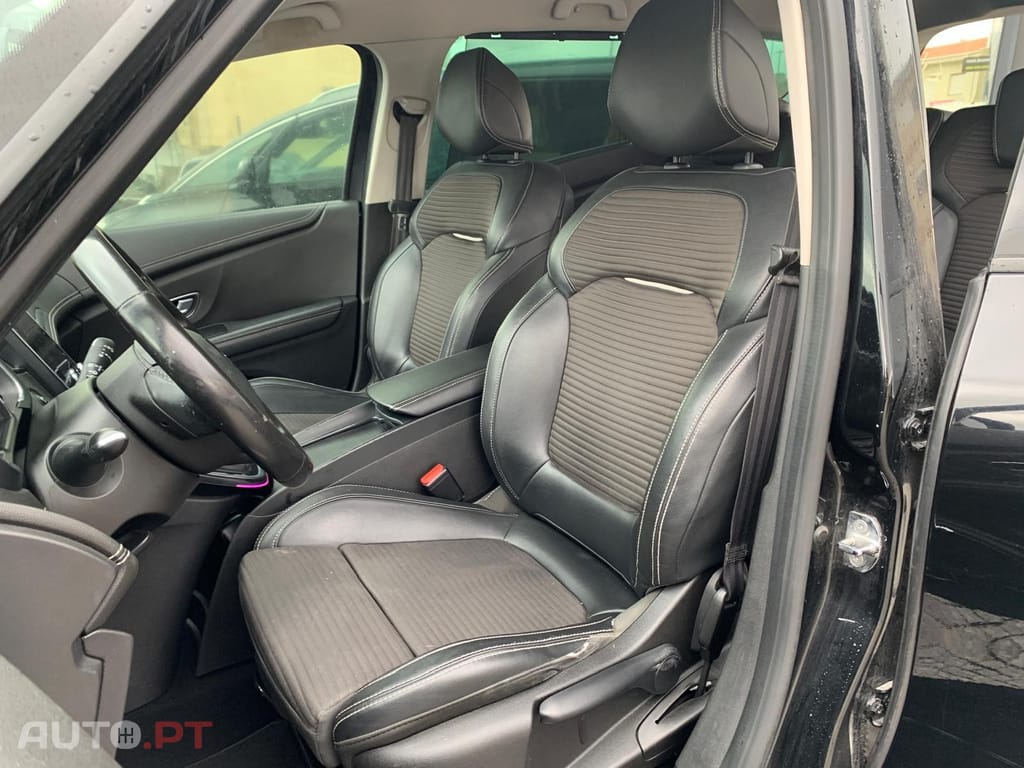 Renault Grand Scénic 1.7 Blue dCi Bose Edition