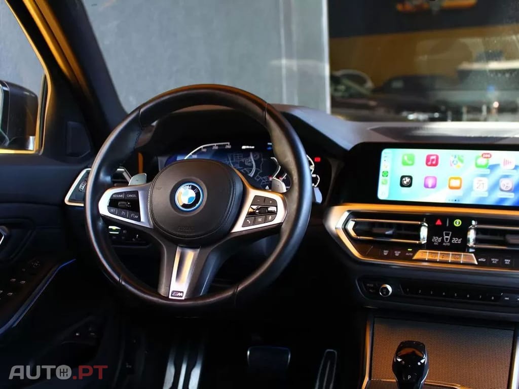 BMW 320 e Pack M Auto