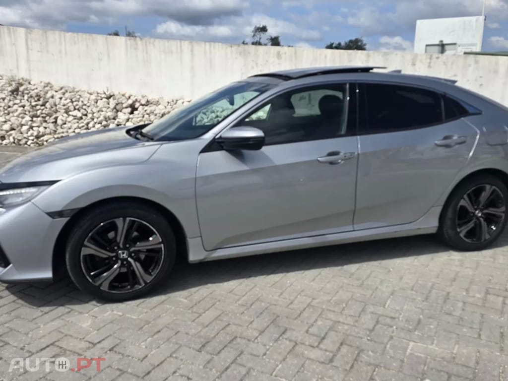 Honda Civic 1.0 i-VTEC Executive