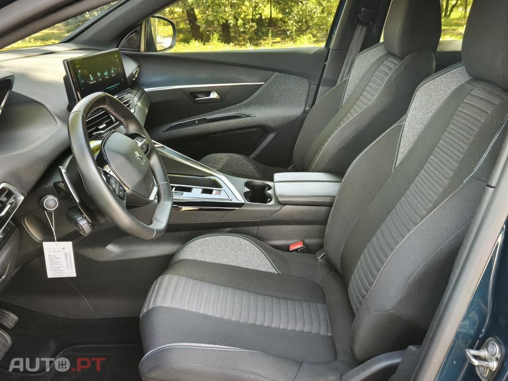 Peugeot 3008 1.6 Hybrid Allure Pack e-EAT8
