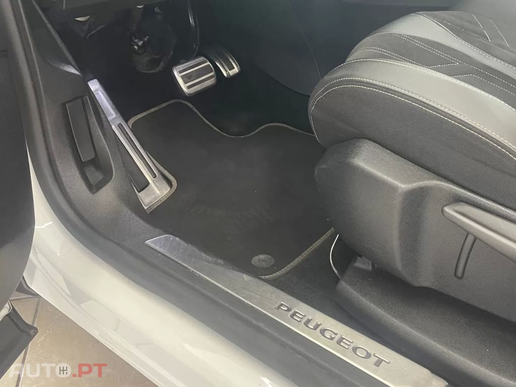 Peugeot 5008 1.5 BlueHDi GT Pack EAT8