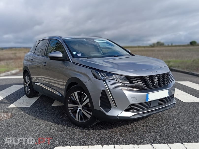 Peugeot 3008 Plug-In Hybrid 225 e-EAT8 Allure Pack