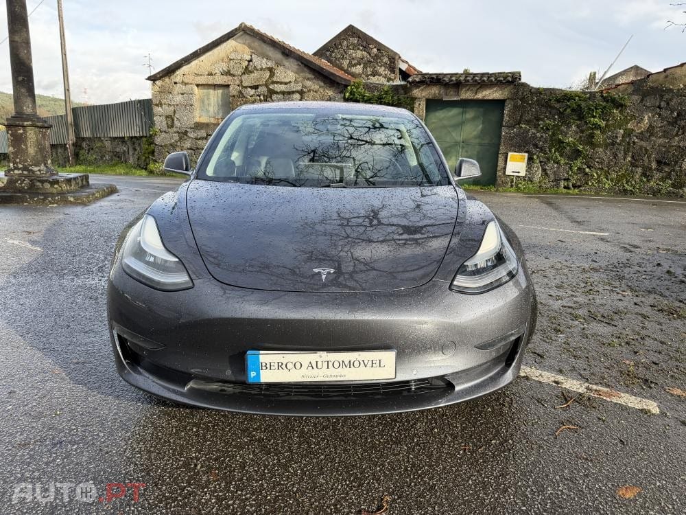 Tesla Model 3 Performance Dual Motor AWD