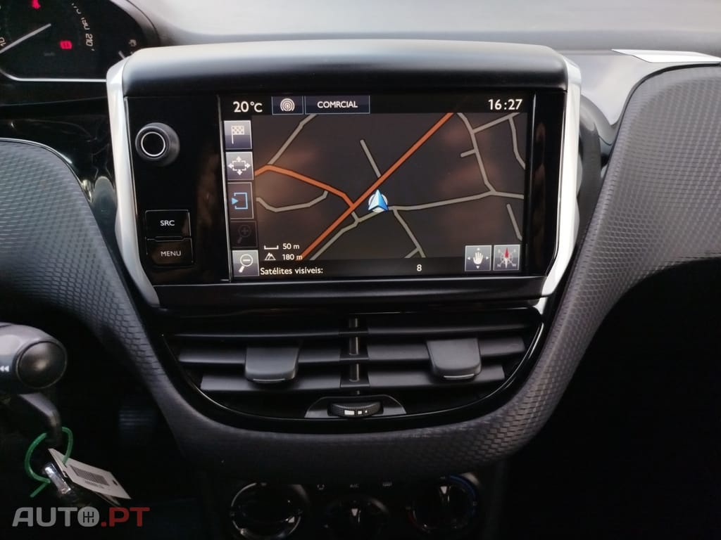 Peugeot 2008 1.6 BlueHDi Style