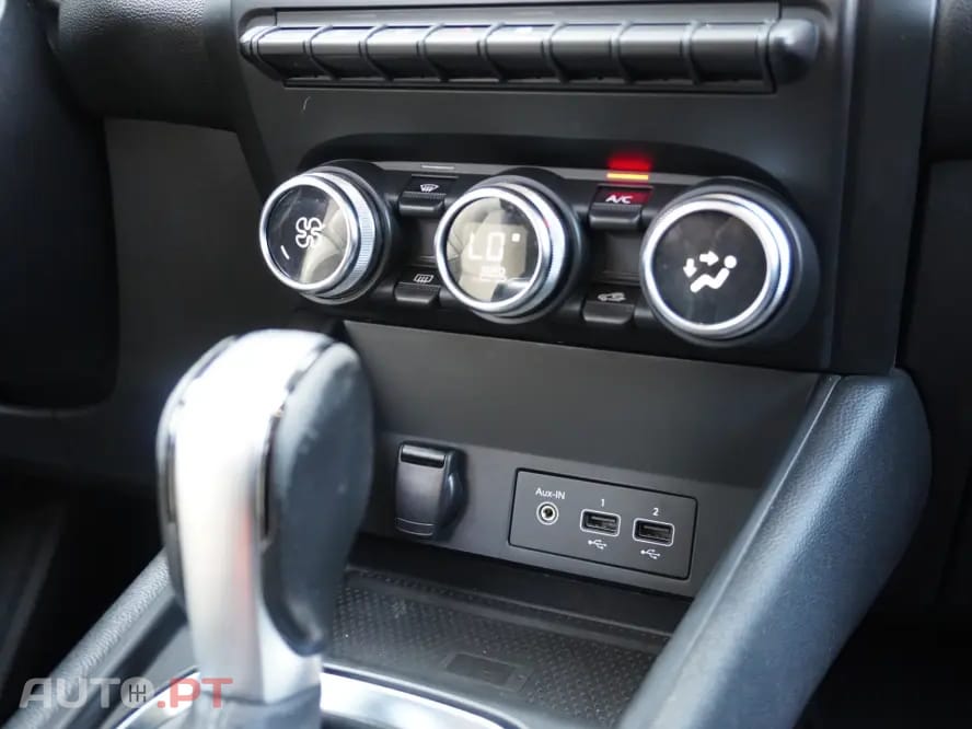 Renault Captur BLUE dCi 115 EDC INTENS