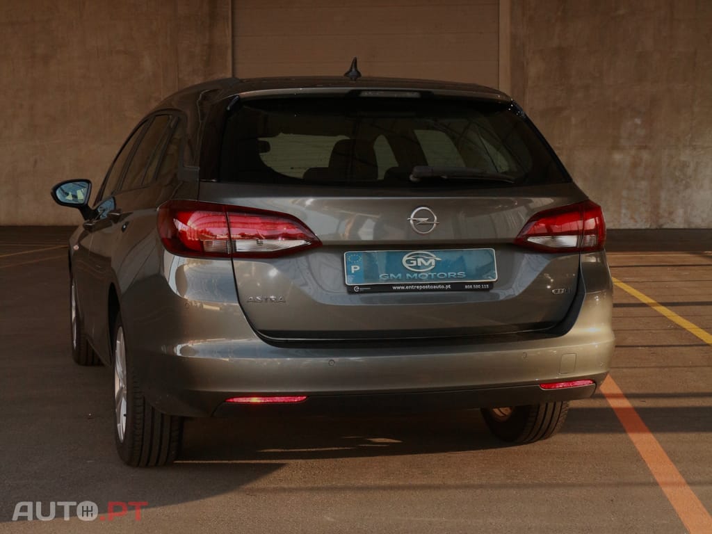 Opel Astra Sports Tourer